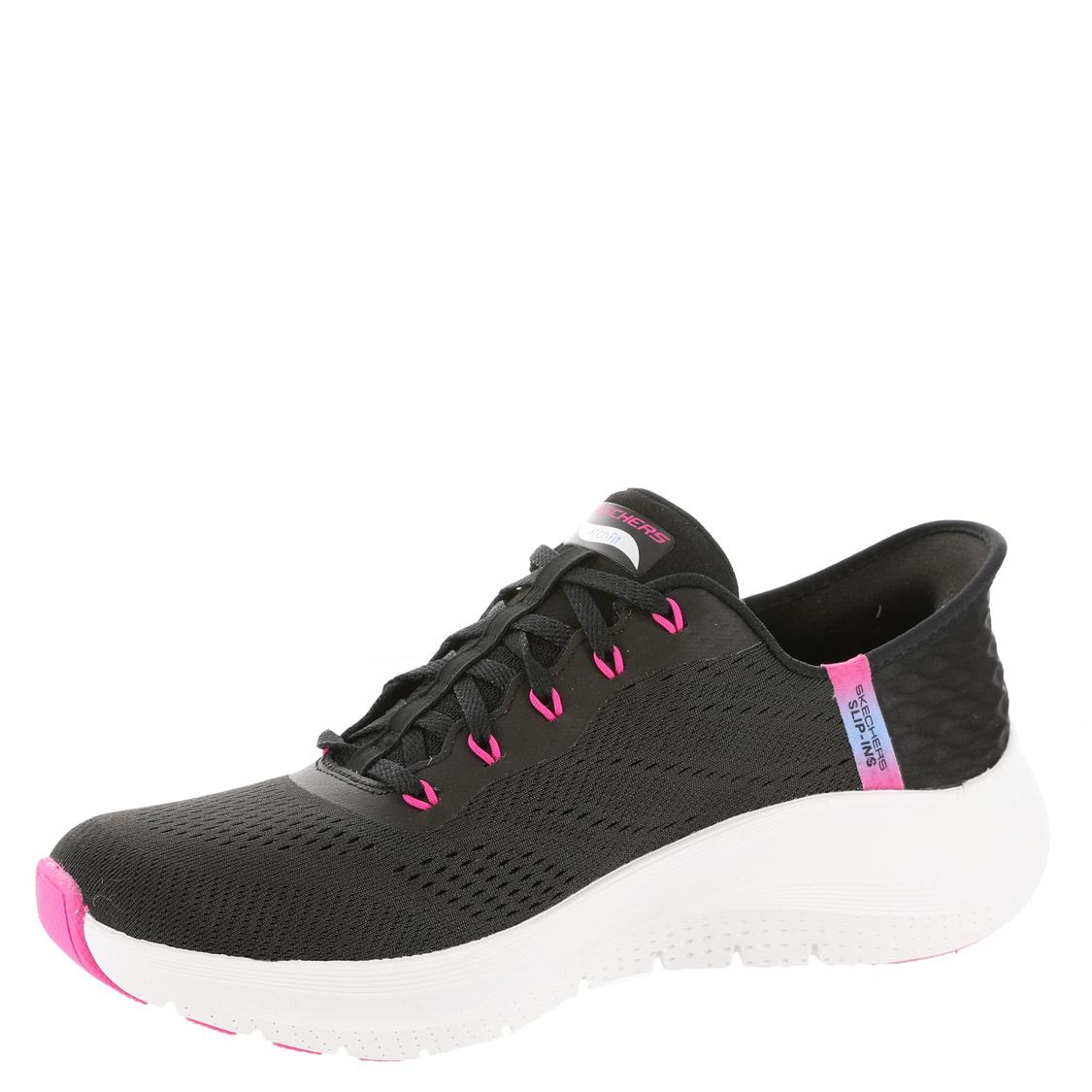 Facebook Skechers Brooke Burke Skechers Commercial Girl 2025